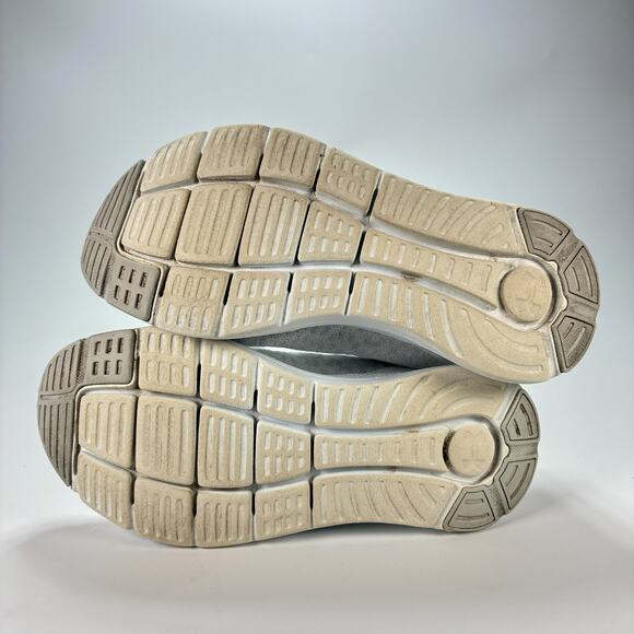 Under Armour Charged Impulse Knit Gray Running Shoes 3022603-100 Women's Size 8 - Picture 8 of 10